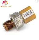 85PP26-03 - Sensor de presión de riel de combustible para VW Jetta Golf Passat Beetle EOS Audi A3 A4 Q3 Q7 03L906054A