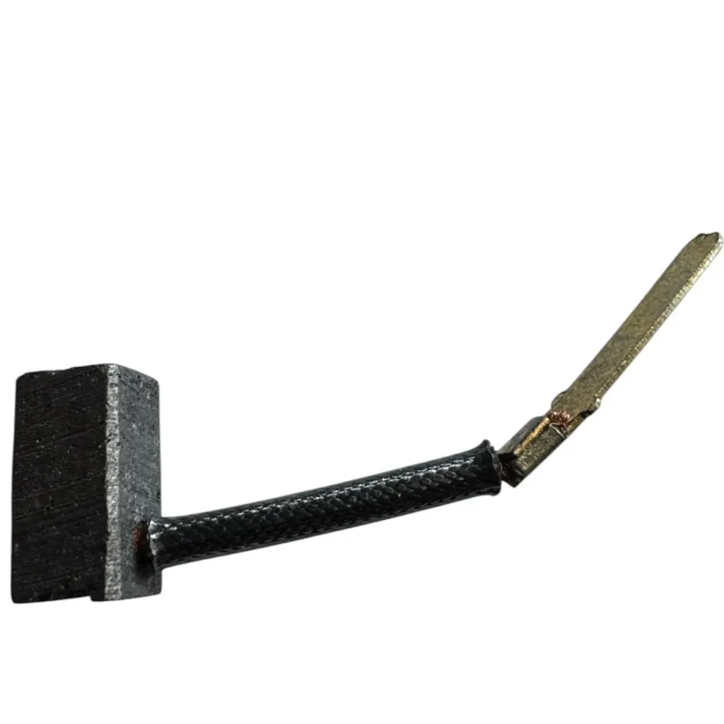 [CBN#41] CBN#41 - Carbón para Mini Esmeril Black&Decker Corto