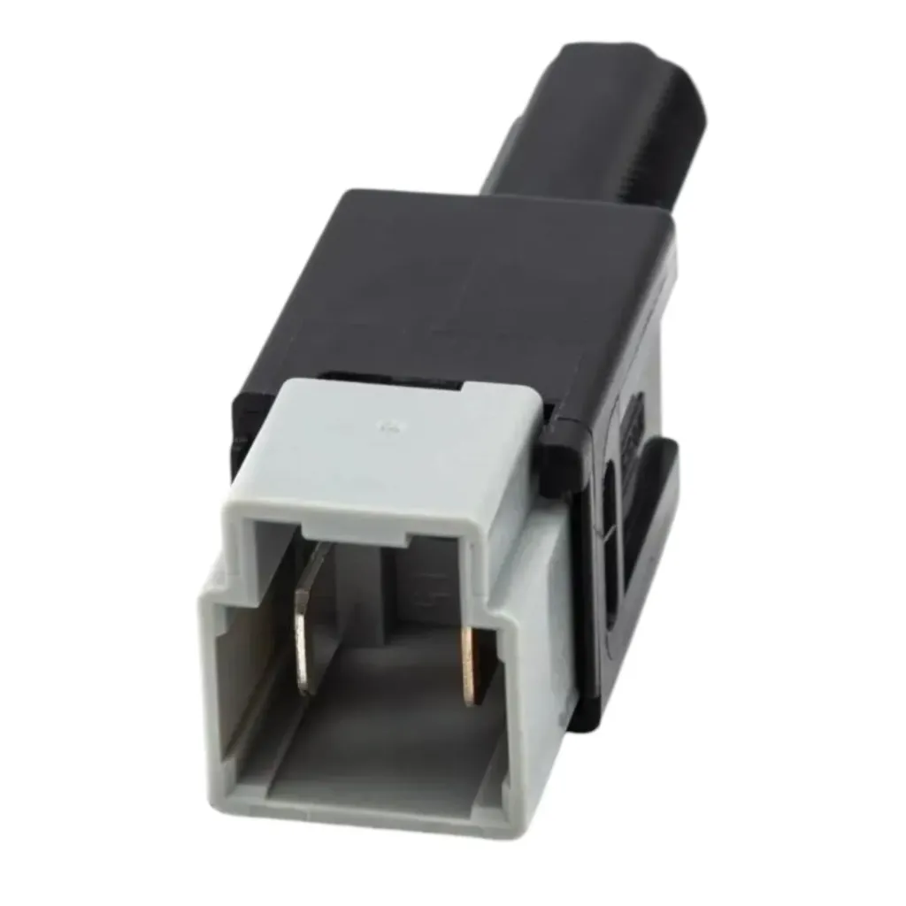 [253204M50A] 253204M50A - Interruptor (Bulbo) Freno (STOP) para Nissan March, Versa 2 Pines