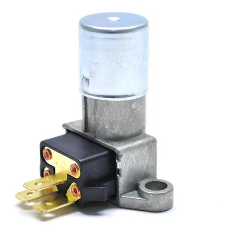 B028-008NA3-003 - Interruptor Switch Cambio Luz Pie para Chevrolet DS-13 en CUB